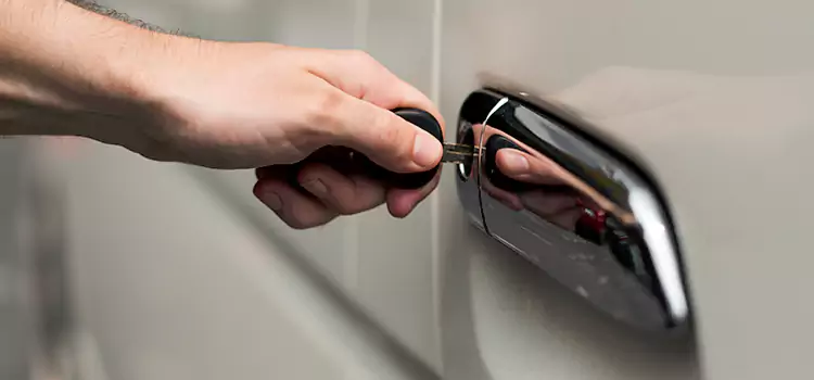 Why Choose Our Auto Locksmith Team in Oakdale, MN?