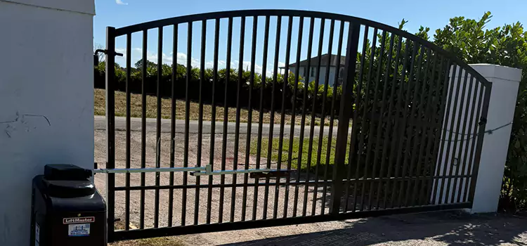 Driveway Fence Repair Oakdale